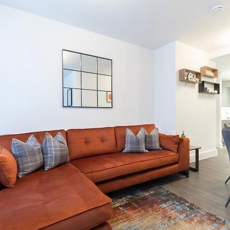 Elliot Oliver - Luxury 2 Bedroom Regency Apartment With Parking & Ev Charger Cheltenham Exteriör bild