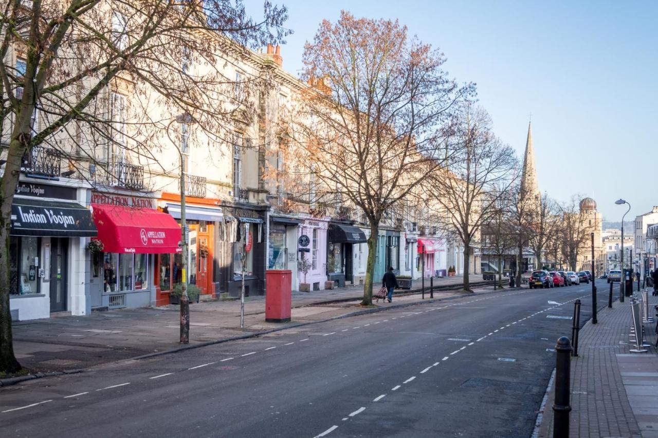 Elliot Oliver - Luxury 2 Bedroom Regency Apartment With Parking & Ev Charger Cheltenham Exteriör bild