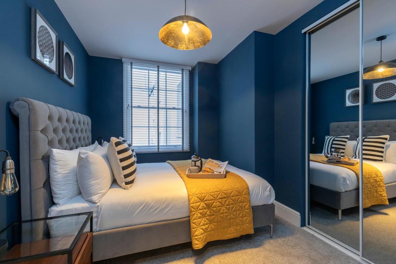 Elliot Oliver - Luxury 2 Bedroom Regency Apartment With Parking & Ev Charger Cheltenham Exteriör bild